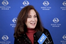 Nhà sản xuất phim chia sẻ: Shen Yun lan tỏa nền văn hóa, ‘thực sự giúp trí óc của quý vị vận hành ở chuẩn mực cao hơn’