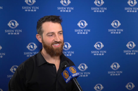 Ngôi sao mạng xã hội Cameron Hamilton ‘choáng ngợp’ trước buổi biểu diễn Shen Yun