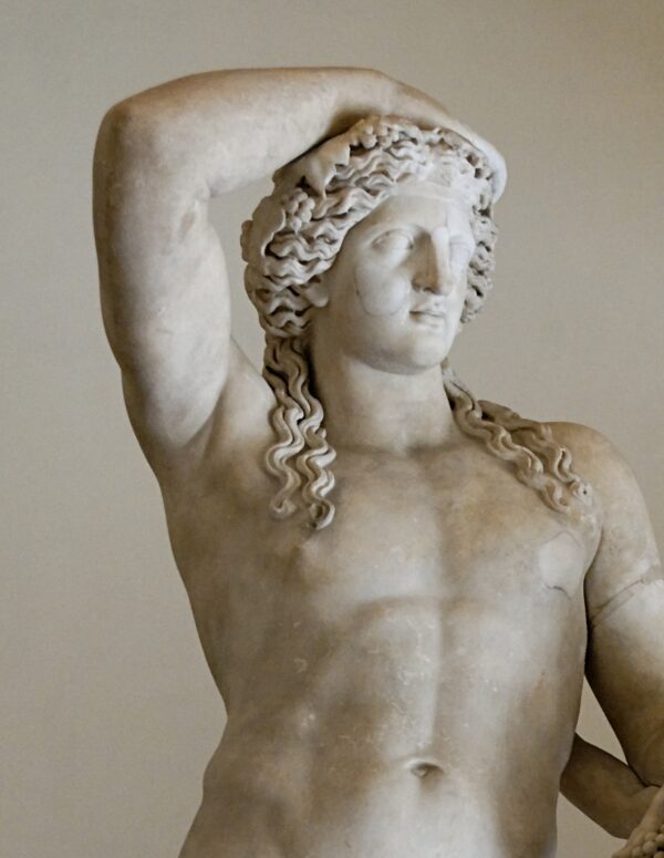 Một phần của bức tượng “Thần Dionysus bên cạnh báo đen và thần rừng”, thế kỷ thứ hai Sau Công Nguyên. Cung điện Altemps, Rome. (Ảnh: Tài sản công)