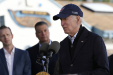 Tổng thống Joe Biden nói tại Công viên Tiểu Bang Seacliff ở Aptos, California, hôm 19/01/2023, sau khi chứng kiến thiệt hại do các cơn bão mới đây gây ra. (Ảnh: Susan Walsh/AP Photo)
