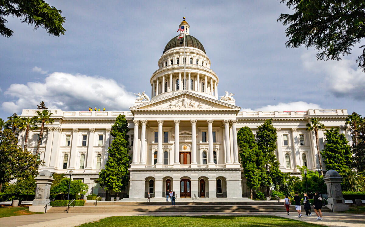 Đạo luật ‘thông tin sai lệch’ của California nhắm vào ‘Doctor Zero’