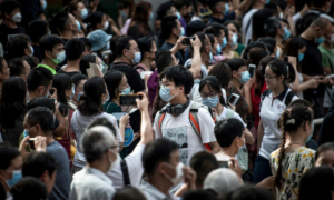 Chính quyền Trung Quốc không xây thêm trường đại học mới báo hiệu khủng hoảng dân số