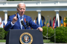 Tổng thống Joe Biden nói chuyện trong một sự kiện kỷ niệm việc thông qua Đạo luật Cộng đồng An toàn hơn tại Tòa Bạch Ốc ở Hoa Thịnh Đốn hôm 11/07/2022. (Ảnh: Nicholas Kamm/AFP qua Getty Images)