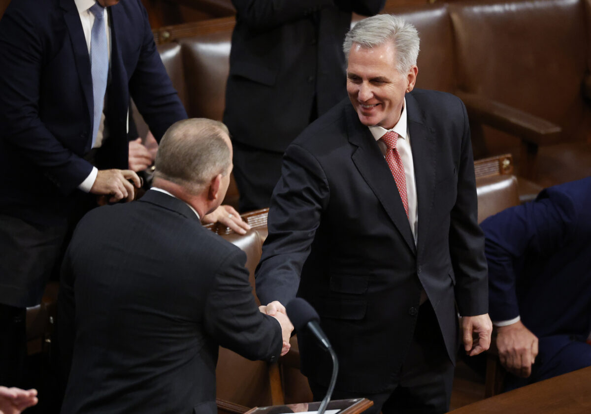 Hạ viện Hoa Kỳ: Ông McCarthy thuyết phục được 13 thành viên Quốc hội trong cuộc bỏ phiếu bầu Chủ tịch lần thứ 13