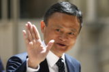 Nha sáng lập tập đoàn Alibaba Jack Ma đến dự hội nghị thượng đỉnh Tech for Good tại Paris hôm 15/05/2019. (Ảnh: Thibault Camus/AP Photo)