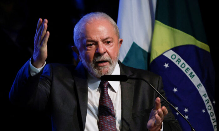 Tổng thống Brazil Luiz Inacio Lula da Silva nói trong lễ nhậm chức của tân Chủ tịch Tarciana Medeiros của Ngân hàng Banco do Brasil ở Brasilia, Brazil, hôm 16/01/2023. (Ảnh: Adriano Machado/Reuters)