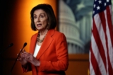Chủ tịch Hạ viện Hoa Kỳ Nancy Pelosi nói trong một cuộc họp báo tại Điện Capitol Hoa Kỳ ở Hoa Thịnh Đốn hôm 31/10/2019. (Ảnh: Chip Somodevilla/Getty Images)