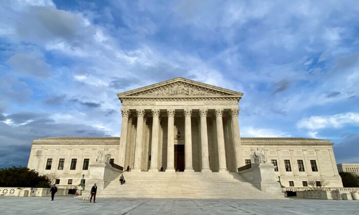 Hoa Kỳ: Báo cáo mới của SCOTUS không xác định được người làm rò rỉ bản ý kiến dự thảo án lệ Roe kiện Wade