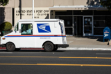 Một bưu điện ở Buena Park, California, hôm 15/01/2021. (Ảnh: John Fredricks/The Epoch Times)