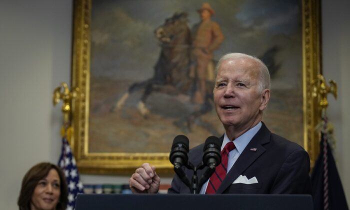 Tổng thống Joe Biden có bài diễn thuyết về an ninh biên giới tại Hoa Thịnh Đốn hôm 05/01/2023. (Ảnh: Drew Angerer/Getty Images)