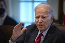 Tổng thống Joe Biden trình bày trong một cuộc họp nội các tại Tòa Bạch Ốc ở Hoa Thịnh Đốn hôm 05/01/2023. (Ảnh: Drew Angerer/Getty Images)