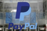 Biển hiệu bên ngoài trụ sở PayPal tại San Jose, California. (Ảnh: Jeff Chiu/AP Photo)