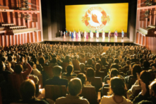 Khán giả Nhật Bản cho biết tâm hồn được Shen Yun chữa lành