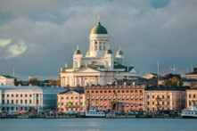 Nhà nghiên cứu tâm lý Frank Martela người Phần Lan đã phân tích lý do vì sao quốc gia này được bình chọn là quốc gia hạnh phúc nhất thế giới. Ảnh chụp Nhà thờ chính tòa Helsinki ở thủ đô của Phần Lan. (Ảnh: Pixabay)