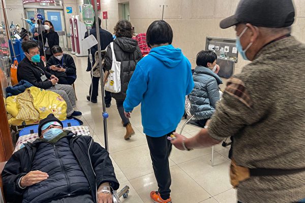 Trung Quốc: Bị từ chối thanh toán bảo hiểm, bệnh nhân COVID-19 phải đối mặt với khoản viện phí lớn