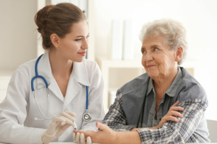 Hỏi đáp cùng bác sĩ: Những cách ngăn ngừa hoặc đẩy lùi bệnh tiểu đường