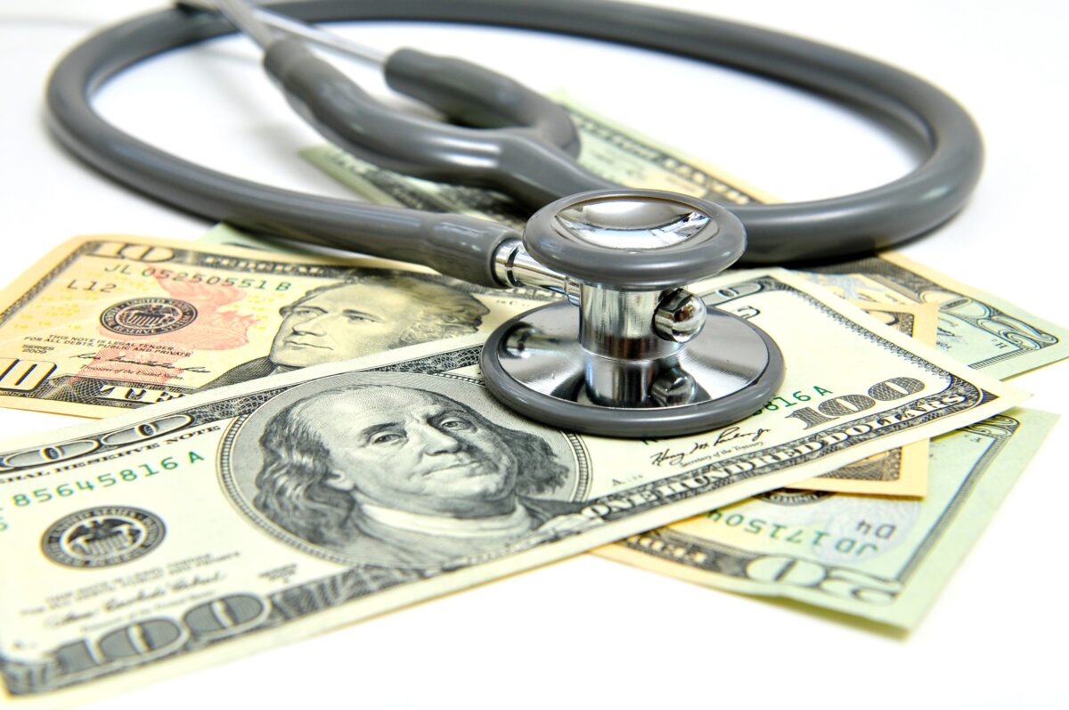 Vì sao chi phí chăm sóc sức khỏe dự kiến ​​​​sẽ tăng vào năm 2023