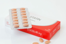 Statin được ca ngợi như một loại thuốc kỳ diệu khi được giới thiệu cách đây 35 năm, đã tiết lộ một danh sách dài các tác dụng phụ không mong muốn trong nhiều năm qua. (Ảnh: roger ashford/Shutterstock)