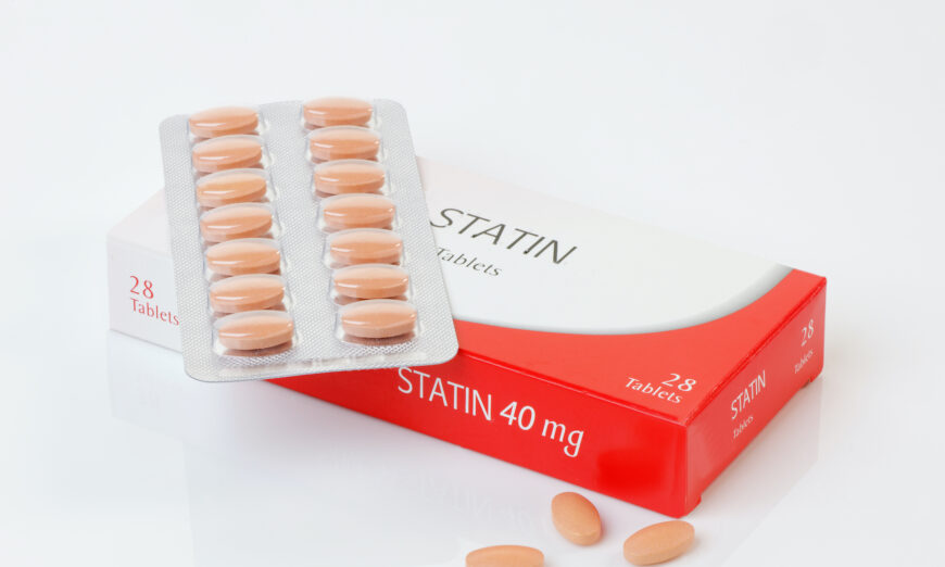 Statin được ca ngợi như một loại thuốc kỳ diệu khi được giới thiệu cách đây 35 năm, đã tiết lộ một danh sách dài các tác dụng phụ không mong muốn trong nhiều năm qua. (Ảnh: roger ashford/Shutterstock)