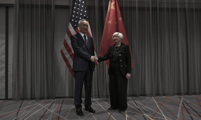 Bà Yellen gặp ông Lưu Hạc, đồng ý tăng cường giao thiệp khi căng thẳng Mỹ-Trung leo thang
