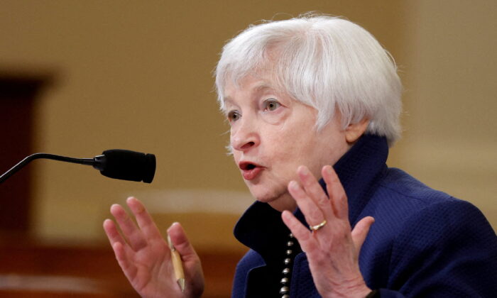 Bộ trưởng Ngân khố Hoa Kỳ Janet Yellen làm chứng tại Điện Capitol, Hoa Thịnh Đốn, hôm 08/06/2022. (Ảnh: Jonathan Ernst/Reuters)