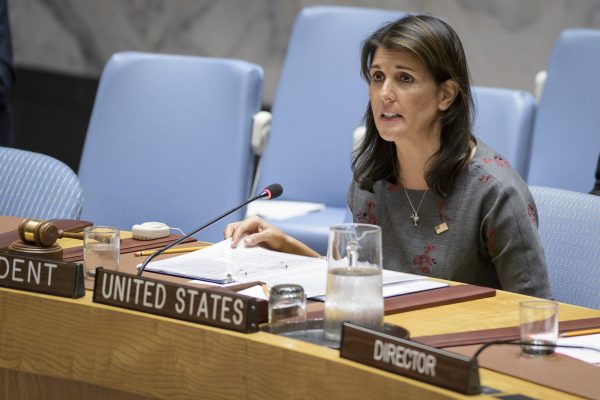 Bà Nikki Haley, đại sứ Hoa Kỳ tại Liên Hiệp Quốc, trong một cuộc họp của Hội đồng Bảo an vào ngày 06/09/2018, tại trụ sở Liên Hiệp Quốc ở thành phố New York. (Ảnh: UN Photo/Manuel Elias)