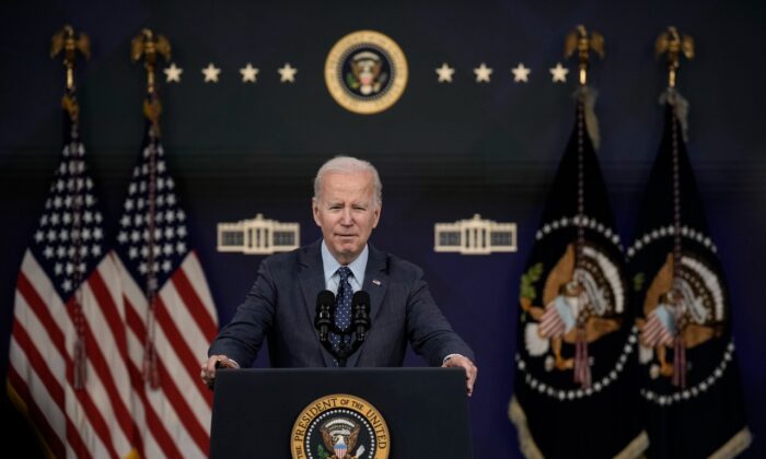 TT Biden: Ba vật thể bị bắn hạ có khả năng không liên quan đến chương trình gián điệp của Trung Quốc