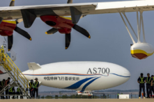 Khí cầu AS700 do Trung Quốc sản xuất cất cánh bay thử nghiệm tại Phi trường Kinh Môn Chương Hà ở Kinh Môn, tỉnh Hồ Bắc của Trung Quốc, vào ngày 16/09/2022. (Ảnh: Shen Ling/VCG qua Getty Images)