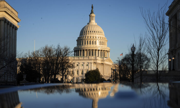 Điện Capitol Hoa Kỳ trong một bức ảnh tư liệu. (Ảnh: Sarah Silbiger/Getty)