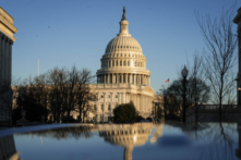 Cảnh quan bên ngoài tòa nhà Điện Capitol Hoa Kỳ trong một bức ảnh tư liệu. (Ảnh: Sarah Silbiger/Getty Images)