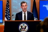 Phát ngôn viên Bộ Ngoại giao Ned Price nói chuyện về tình hình ở Afghanistan tại Bộ Ngoại giao ở Thủ đô Hoa Thịnh Đốn, vào ngày 18/08/2021. (Ảnh: Andrew Harnik/POOL/AFP qua Getty Images)