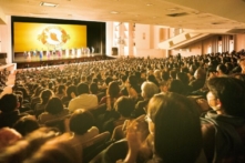 Một họa sĩ: Vẻ đẹp của Shen Yun ‘Chỉ có thể tìm thấy trên thiên đường’