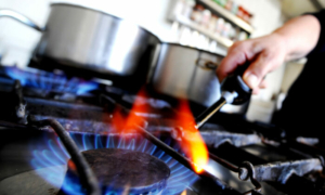 Bộ Năng lượng nỗ lực thúc đẩy việc ban hành quy định dành cho bếp gas và lò nướng