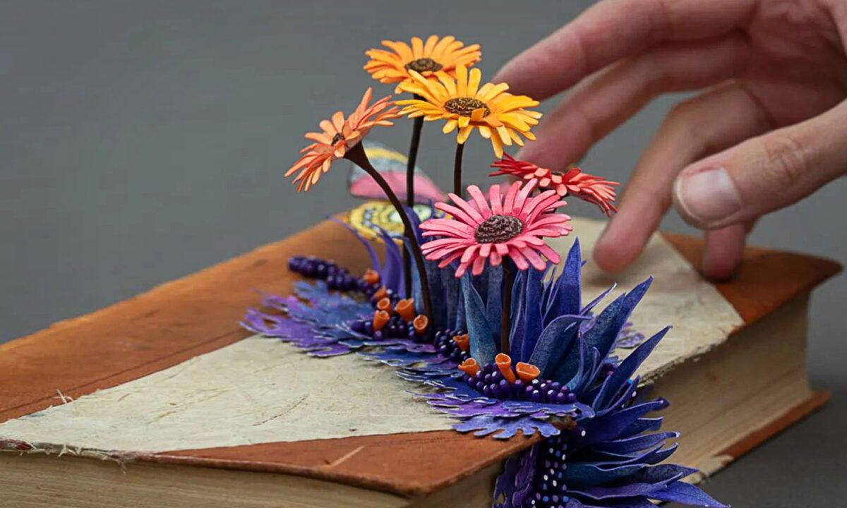 Sáng tạo nghệ thuật: Gặp gỡ nghệ sĩ ‘trồng’ san hô, hoa, và nấm trên các đồ vật bỏ đi
