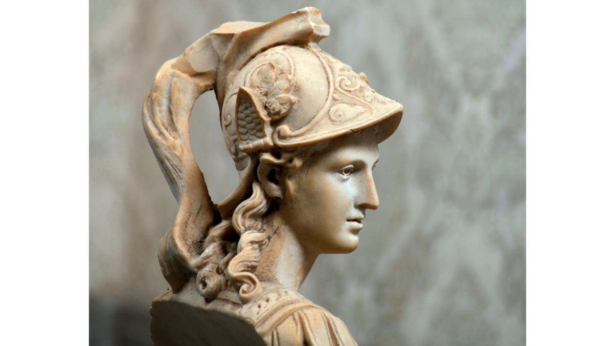 Trí tuệ của nữ thần Athena thách thức các chân ngôn thời hiện đại