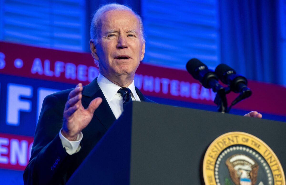 Tổng thống Joe Biden nói chuyện trong Hội nghị Lập pháp năm 2023 của Hiệp hội Cứu hỏa Quốc tế (IAFF) tại Hoa  Thịnh Đốn, hôm 06/03/2023. (Ảnh: Saul Loeb/AFP qua Getty Images)