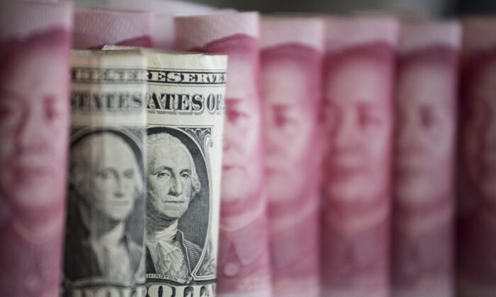 Nga dựa vào nhân dân tệ của Trung Quốc để giảm sự phụ thuộc vào đồng USD