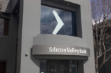 Trụ sở đã đóng cửa của Silicon Valley Bank (SVB) tại Santa Clara, California, hôm 13/03/2023. (Vivian Yin/The Epoch Times)