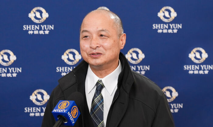 ‘Tâm trí tôi giờ đây rất minh mẫn’: Giám đốc điều hành người Nhật muốn lại thưởng thức Shen Yun nữa