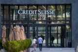 Logo của ngân hàng Thụy Sĩ Credit Suisse tại một tòa nhà văn phòng ở Zurich, Thụy Sĩ, vào ngày 02/09/2022. (Ảnh: Arnd Wiegmann/Reuters)