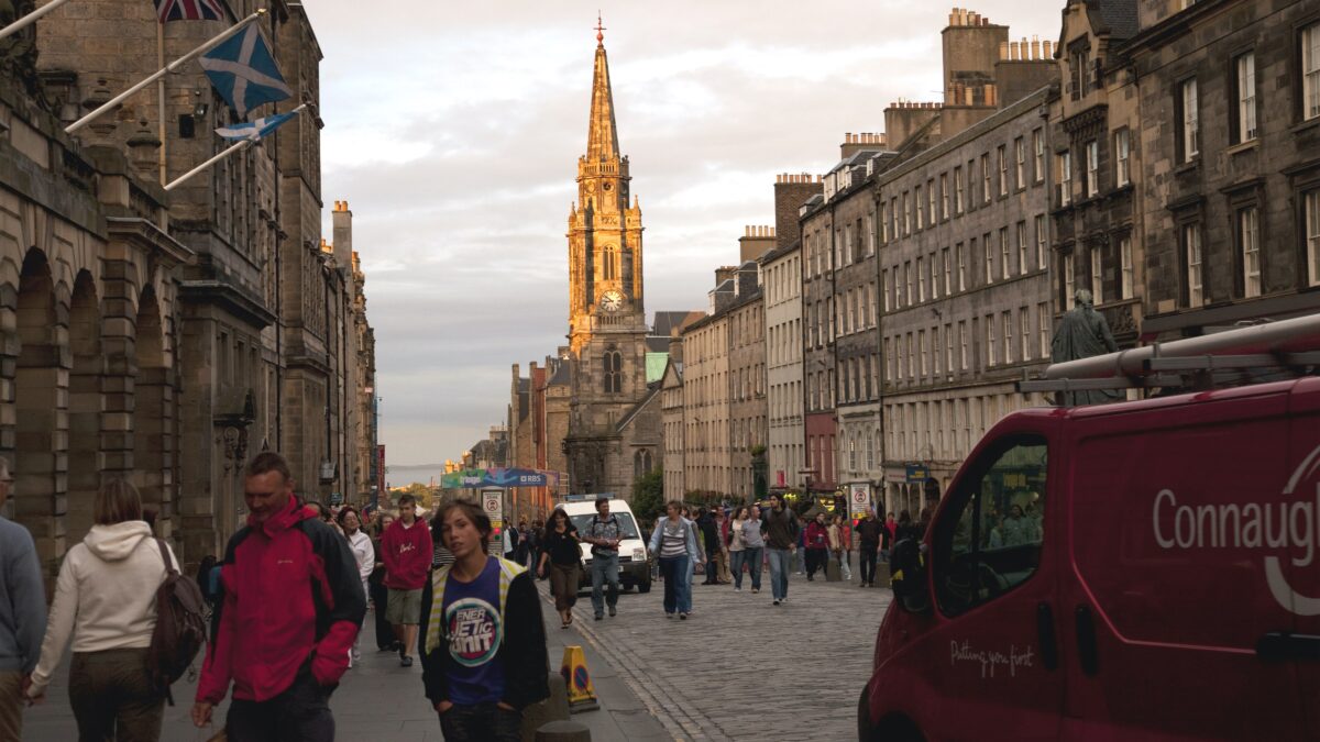 Edinburgh là trung tâm văn hóa của Scotland.  (Ảnh: Rick Steves’ Europe)