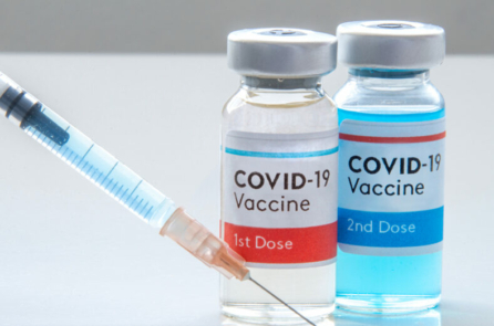 Các bác sĩ khắp thế giới nói rằng đã đến lúc ngừng chích ngừa COVID