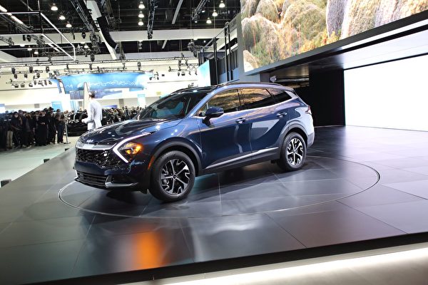 Kia Sportage Hybrid. (Ảnh: Lý Áo / Epoch Times)