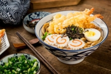Mì là món ăn yêu thích của người Nhật. Họ có rất nhiều loại mì, và cũng có rất nhiều cách để ăn. (Ảnh: Shutterstock)