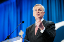 Chủ tịch Hạ viện Kevin McCarthy trình bày tại Sacramento, California, hôm 11/03/2023. (Ảnh: John Fredricks/The Epoch Times)