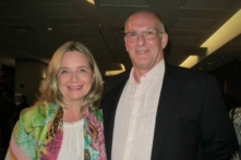 Đi xa ngàn dặm để kịp thưởng lãm Shen Yun: ‘Chúng tôi tin thông điệp đó’