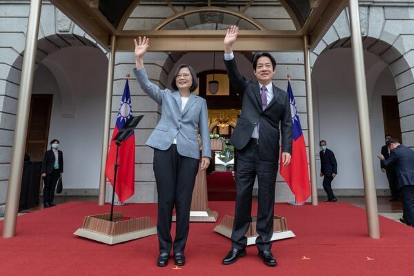 Tổng thống Đài Loan Thái Anh Văn và Phó Tổng thống Lại Thanh Đức tham dự lễ nhậm chức tại Nhà khách Đài Bắc vào ngày 20/05/2020. (Ảnh: Văn phòng Tổng thống Đài Loan)