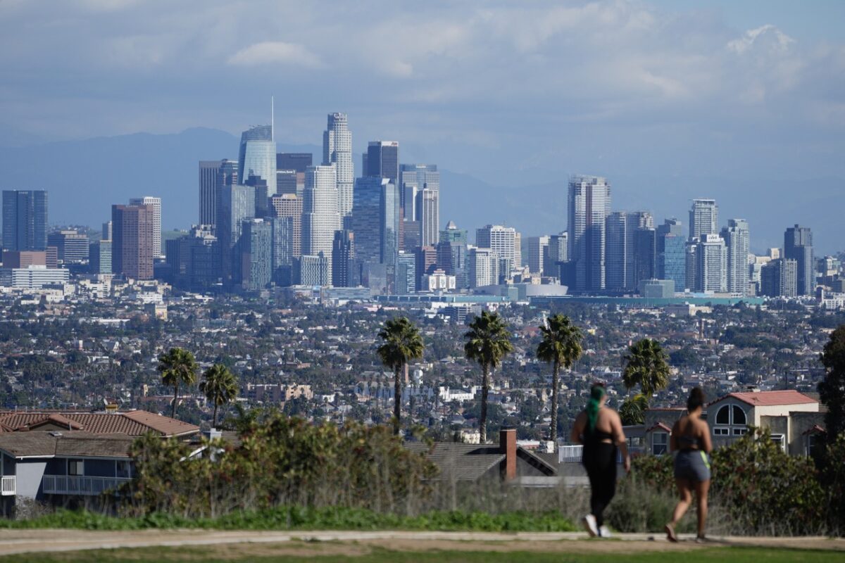 ‘Rời khỏi California: Chuyện chưa kể’ khám phá lý do đằng sau cuộc di cư hàng loạt của tiểu bang này