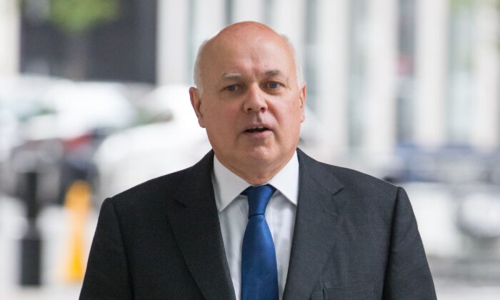 Ảnh tư liệu không đề ngày tháng của cựu lãnh đạo Đảng Bảo Thủ, Nghị sĩ Iain Duncan Smith. (Ảnh: Daniel Leal-Olivas/PA Media)