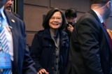 Tổng thống Đài Loan Thái Anh Văn (Tsai Ing-wen) rời một khách sạn ở New York, hôm 29/03/2023. (Ảnh: Yuki Iwamura/AP Photo)